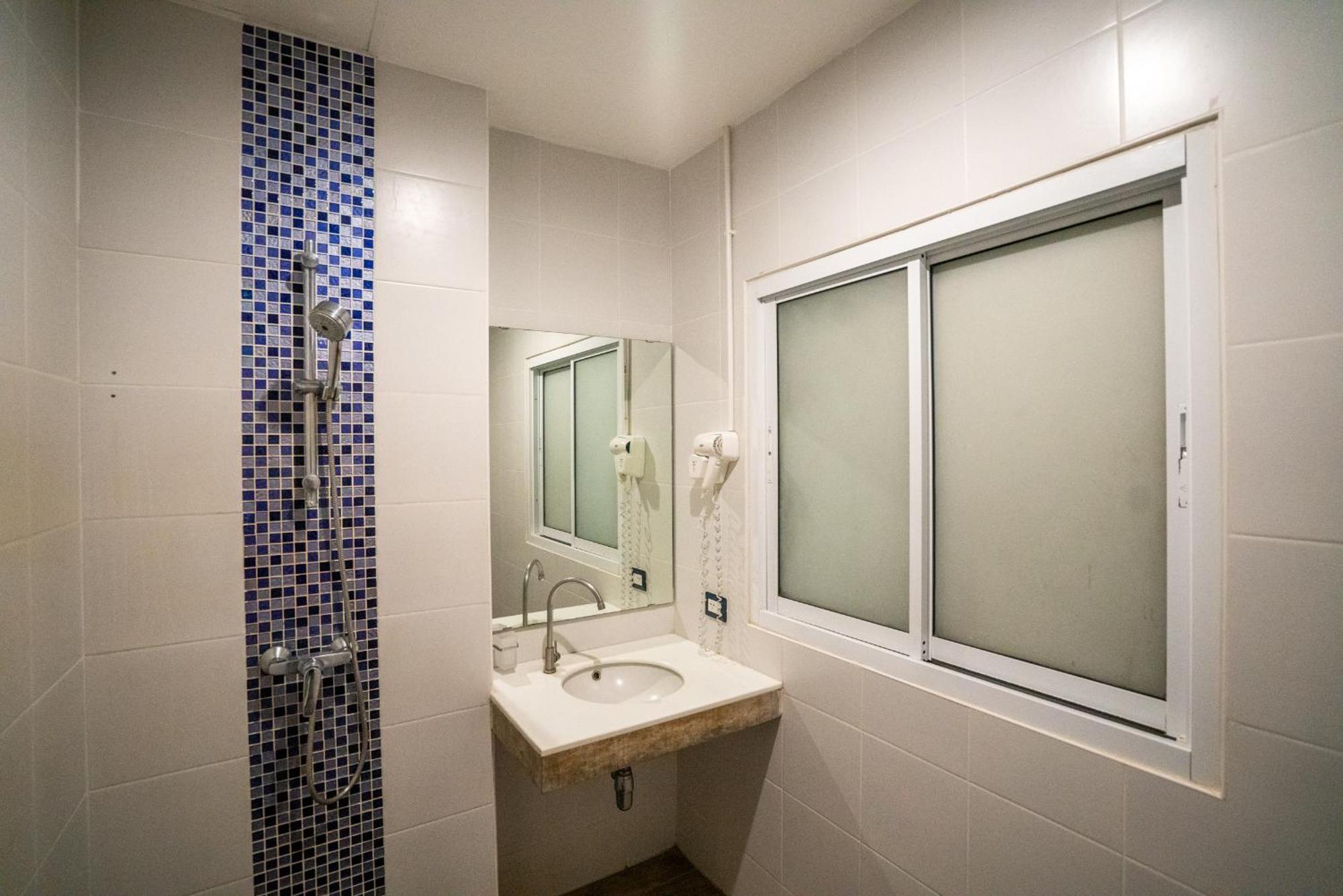 Nomads Koh Tao Hostel ภายนอก รูปภาพ